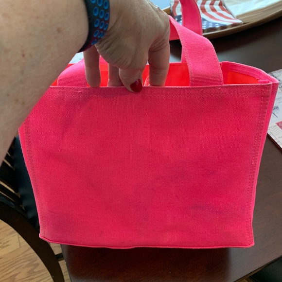 VS lined tote. - Picture 4 of 4
